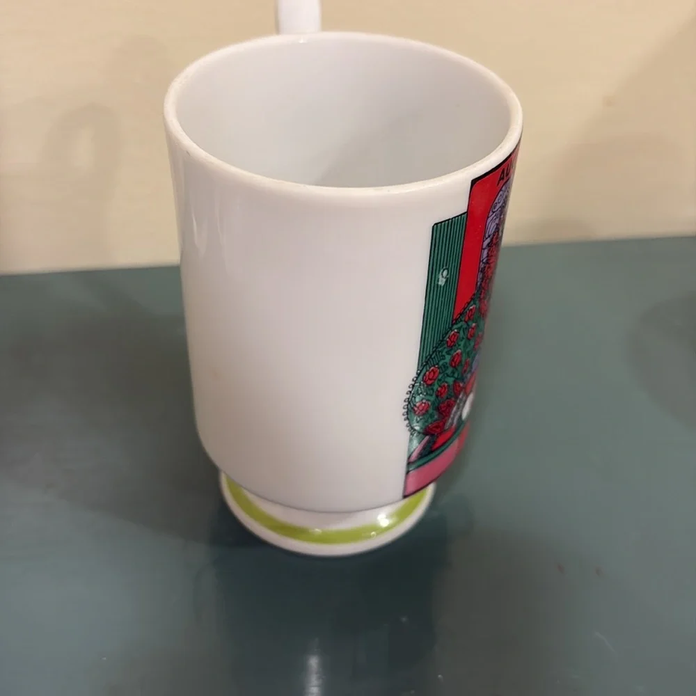 Royal Crown Arnart ‘Smug Mug’ Featuring Virgo Zodiac Sign On A Pedestal Base. - Picture 5 of 7